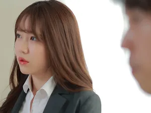Thấy bố ông xã hay trộm nhìn vú, bạn gái của con trai vô tư cho bố mút luôn