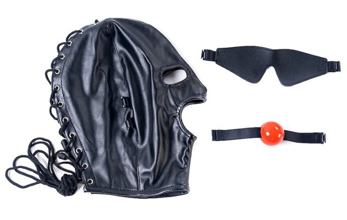 Cagoule SM avec Bâillon et masque Subfull Noire