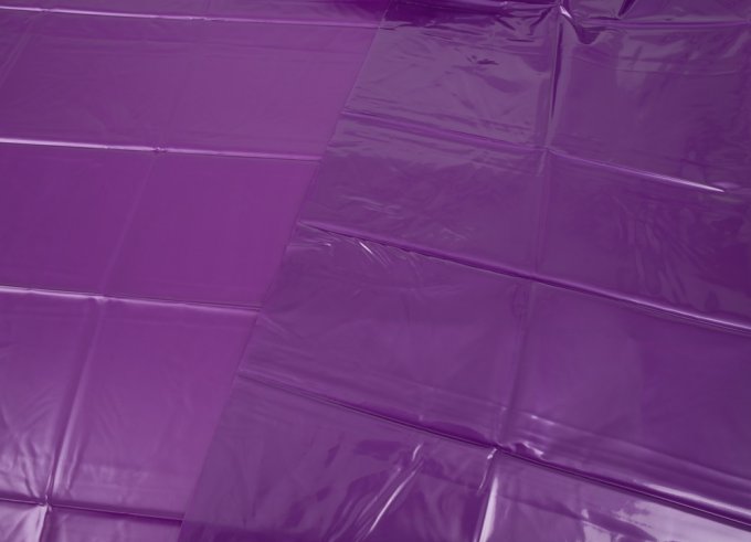 Drap en Vinyl Lack Violet 200 x 230cm